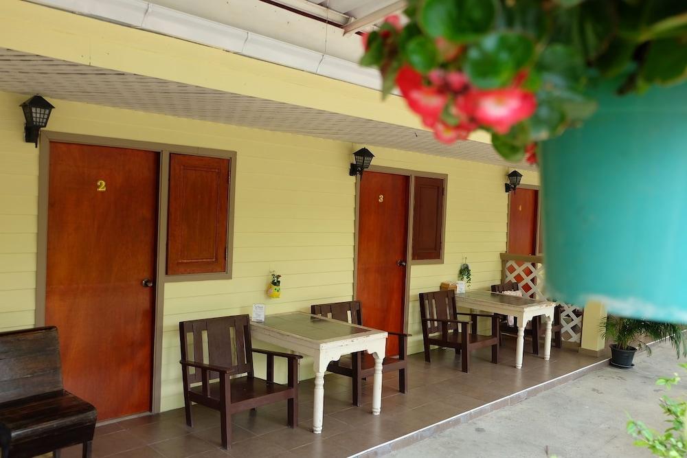 Steve Lady Hostel Bangkok Eksteriør bilde